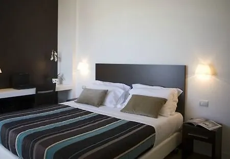 Hotel Tiffany & 3*