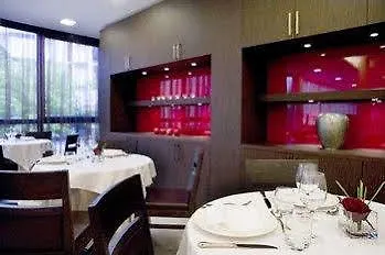 Tiffany & Hotel 3*