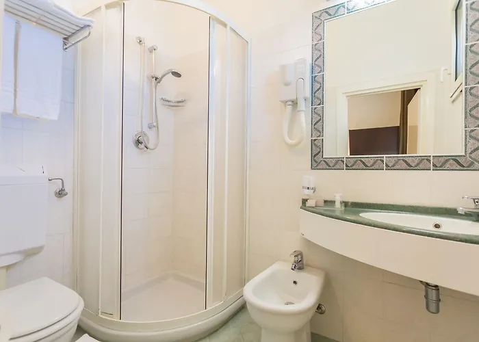 蒂芙尼度假酒店