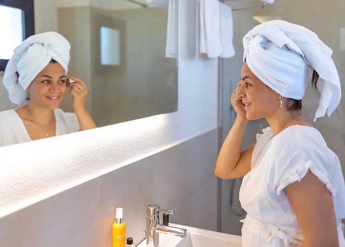 Tiffany & تْشيزيناتيكو